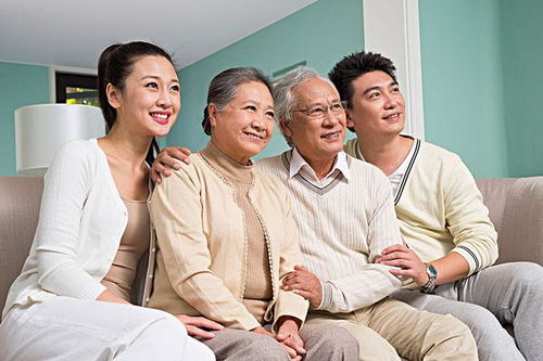 代際扶持與親情邊界 帶娃三年收五千，為何一句“辛苦費”刺痛兩家心？